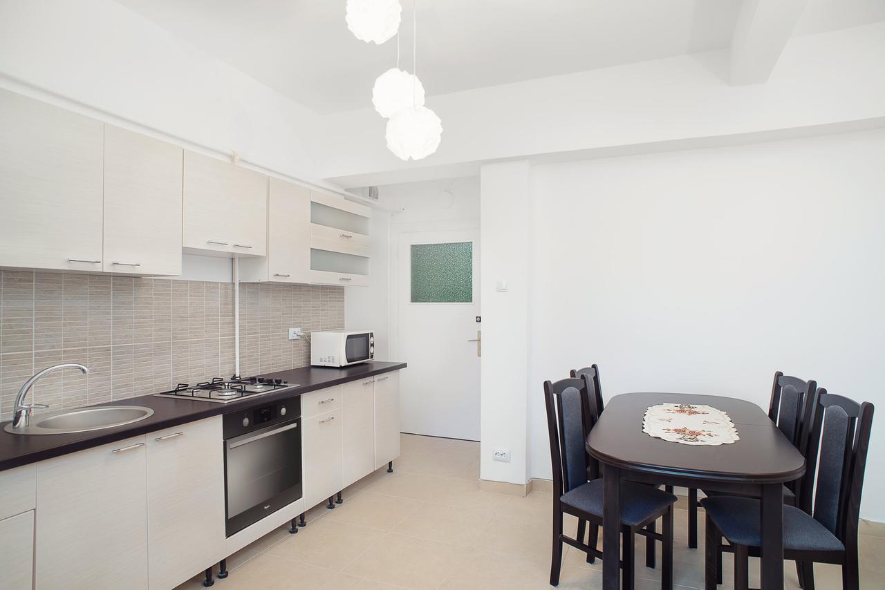 Sunshine Apartment Брашов Экстерьер фото