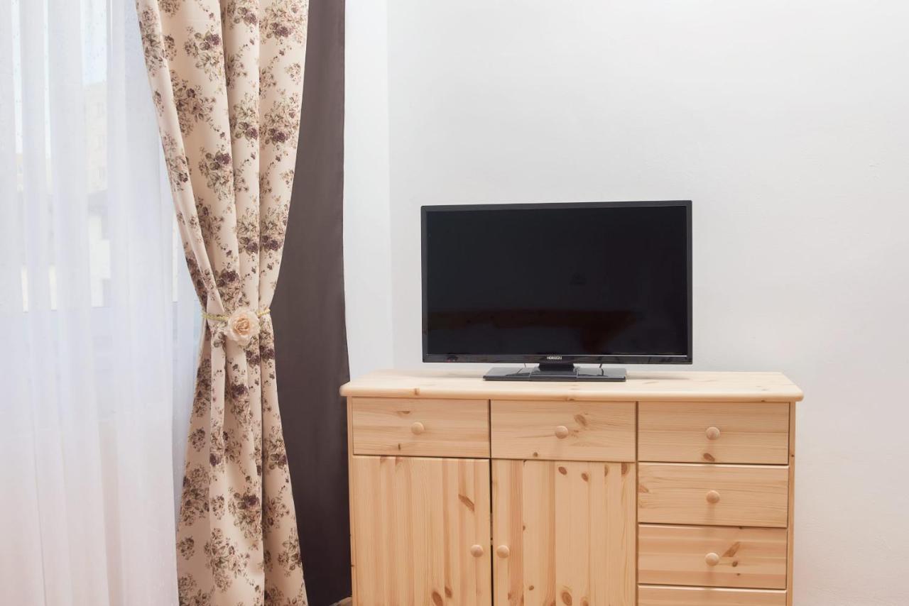 Sunshine Apartment Брашов Экстерьер фото